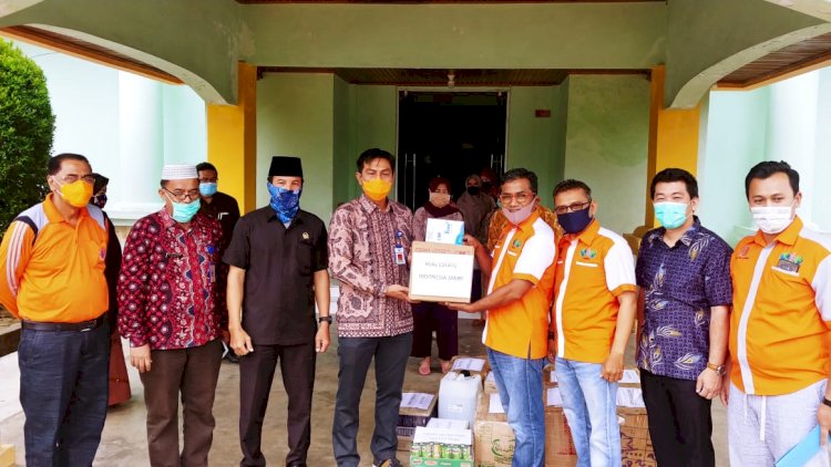 Di Muarojambi, Gabungan Pengusaha Real Estate Sumbang APD ke Pemkab