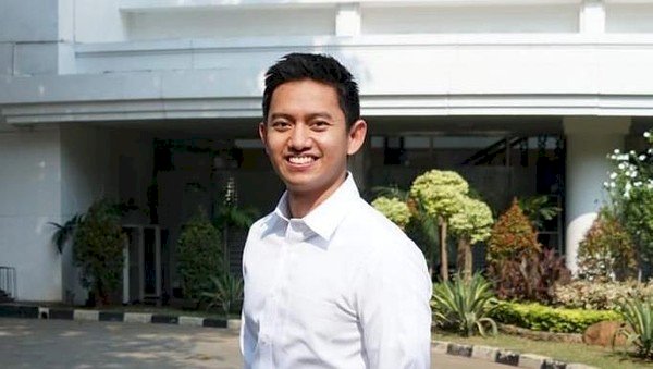 Tak Ingin Berpolemik Stafsus Jokowi Ini Mundur, Yuk Intip Siapakah Belva Devara