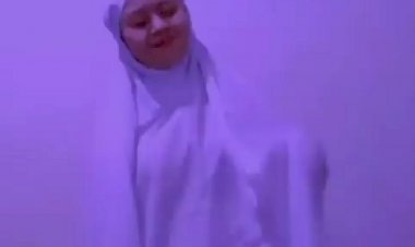 Viral Wanita Sholat Sambil Joget TikTok, Bikin Geram Netizen Saja!