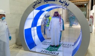 Antisipasi COVID-19, Saudi Pasang Gerbang Sterilisasi di Masjid Mekkah & Madinah
