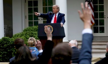 Trump Hentikan Konferensi Pers Usai Adu Mulut dengan Jurnalis AS Keturunan China