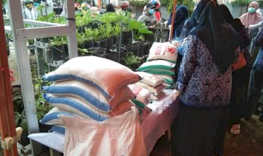 Penuhi Kebutuhan Warga, Pemkot Sungaipenuh Gelar Pasar Murah
