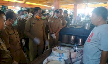 Sekda Munasri Minta Pelaku Pasar Tetap Patuhi Protokol Kesehatan