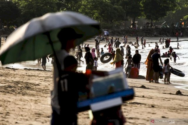 Jokowi: Tak Perlu Tergesa-gesa Buka tempat Wisata