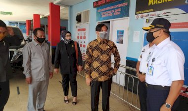 Ketua DPRD Provinsi Jambi Bersama Komisi 1 Sambangi Warga Binaan dan Cek Fasilitas Lapas IIA Jambi