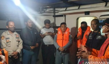 Kapal Patah Kemudi, Nasibnya Terombang-ambing di Perairan Malra