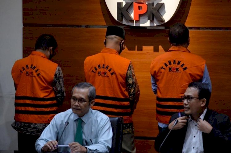 Giliran Cekman, Tajuddin Hasan dan Parlagutan Diperiksa Besok, KPK: Tersangka Harus Kooperatif!