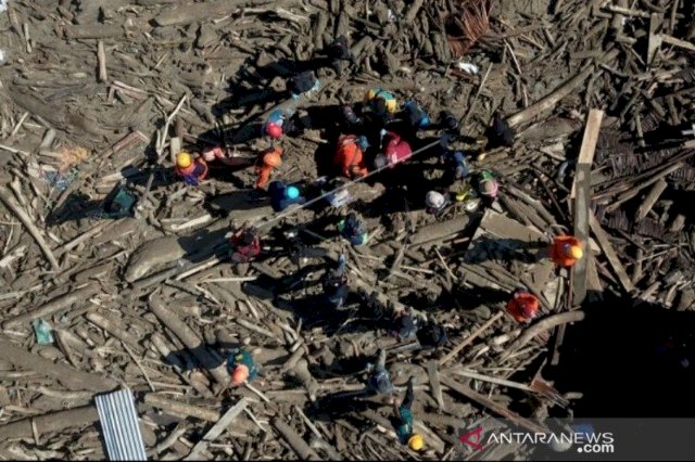 Tim SAR Temukan Lagi Tiga Jenazah Korban Banjir Luwu Utara