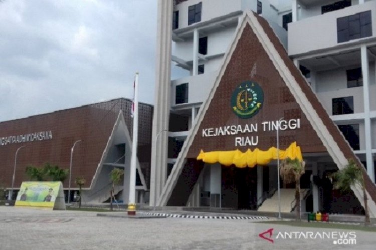 Kejati Riau Panggil Kepala Sekolah Diduga Diperas Oknum Jaksa