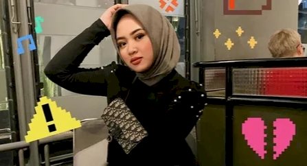 Viral, Wanita Cantik Diinjak-injak Oknum Polisi Bela Pelakor