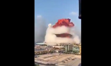 Ledakan Dahsyat Guncang Pesisir Beirut Lebanon, Munculkan Gelombang Kejut Mirip Awan Jamur