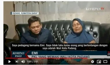 Usai Viral Maki-maki Buya Mahyeldi, Emi Akhirnya Minta Maaf: Saya Tidak Tahu Itu Pak Walikota Padang