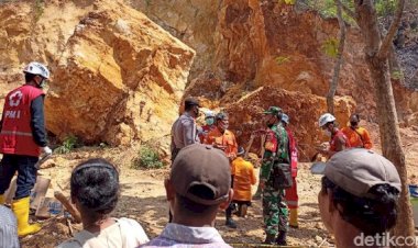 Tiga Pekerja Tertimbun Longsor Tambang Galian C Grobogan, BPBD: Korban Meninggal Dunia