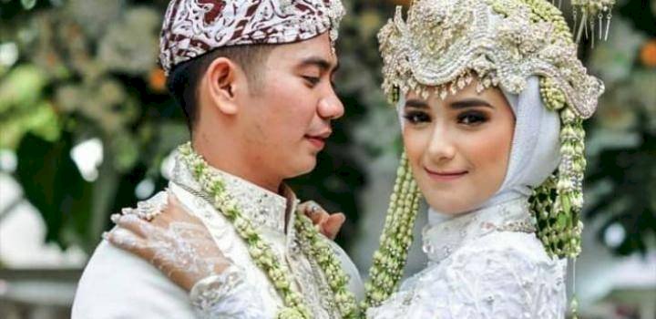 Mertua Rizky D'Academy Curhat di Facebook: Hargailah Ibumu