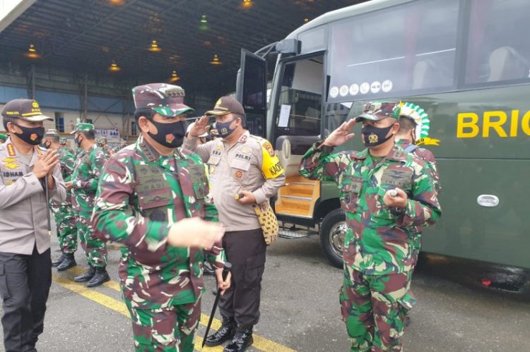 Wow! Panglima TNI dan Kapolri gelar Pertemuan Tertutup di Timika, Bahas Apa?