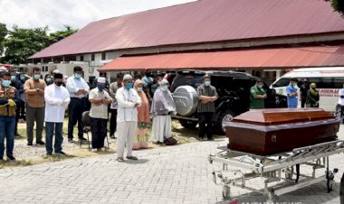 115 Dokter Gugur saat Pandemi Terbanyak di Jawa Timur, PB IDI: 7 Diantaranya Guru Besar