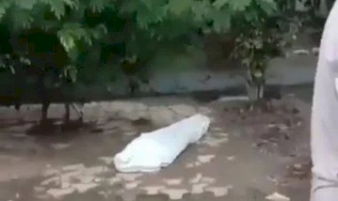 Viral Jenazah Berkain Kafan di Pinggir Jalan, Ternyata....