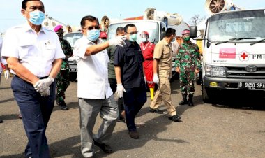 Tinjau Bersama JK di Gudang Darurat PMI untuk penanganan COVID-19, Begini Kata Luhut
