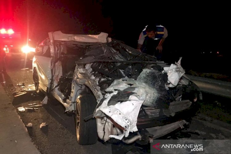 Kecelakaan Beruntun di Tol Solo-Semarang, Dua Penumpang Honda CR-V Tewas