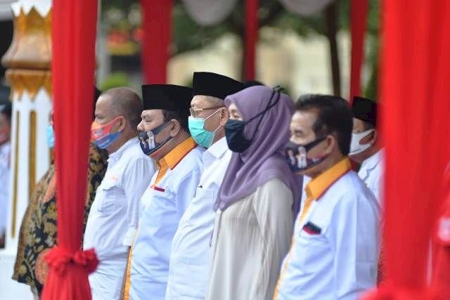 Deklarasi Pilkada Sehat, Haris- Sani Diwakili Tim, Fachrori Diwakili Syafril, CE-Ratu Hadir Lengkap