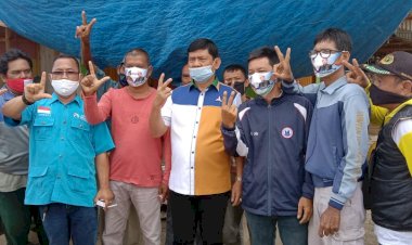 Blusukan ke Pasar PU Muara Tembesi, Rombongan Tukang Ojek Hadang Cawagub Syafril Nursal