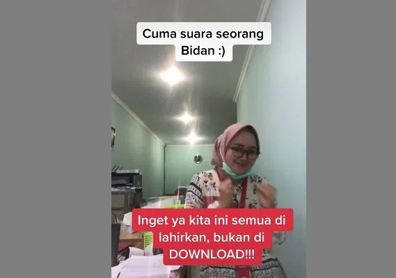 Sambil Joget Tiktok, Bidan Ini Kasih Jawaban Menohok Terkait Omnibus Law: Kita Ini Semua Dilahirkan, Bukan di Download!