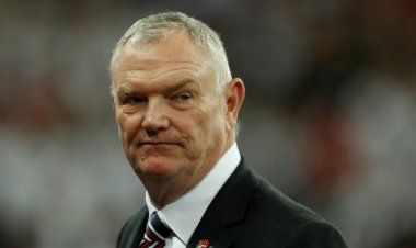 Usai Mundur dari FA, Clarke Juga Tinggalkan Jabatan Wapres FIFA