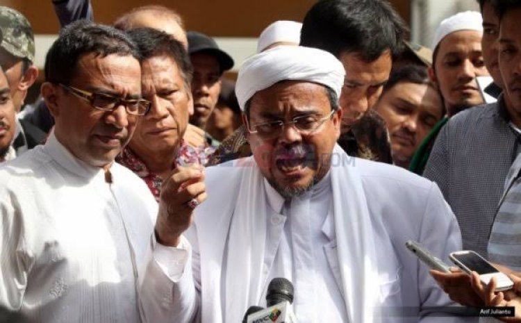 Tinggalkan Terminal 3 Bandara Soekarno-Hatta, Habib Rizieq Langsung ke Markas Petamburan