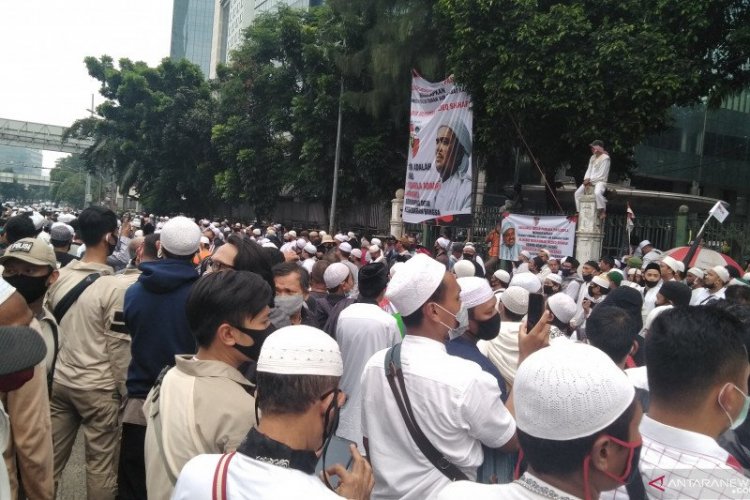 Sambut Rizieq, Kapolrestro: Jangan Nyalakan Petasan