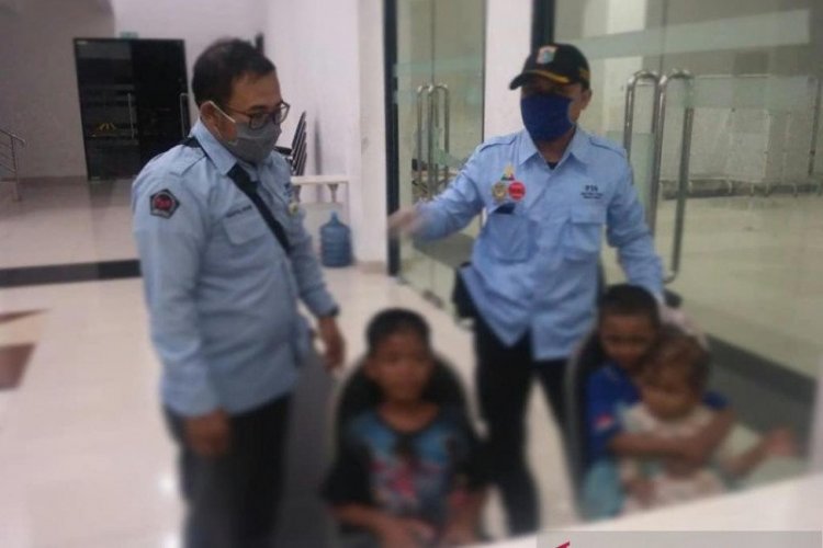 3 Anak Telantar di Jembatan Pasar Pagi Tambora Diduga Dieksploitasi, Begini Kata Polisi
