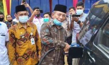 Wabup Resmikan Pertashop Desa Tambang Emas