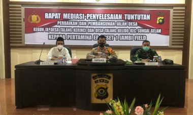 Sempat Blokir Jalan, Polres Muarojambi Fasilitasi Pertemuan Masyarakat Sungaigelam dan Pertamina