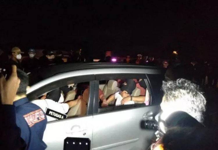 Hasil Rekonstruksi Polisi, Dua Anggota FPI Ternyata Tewas Sebelum Jalan Tol