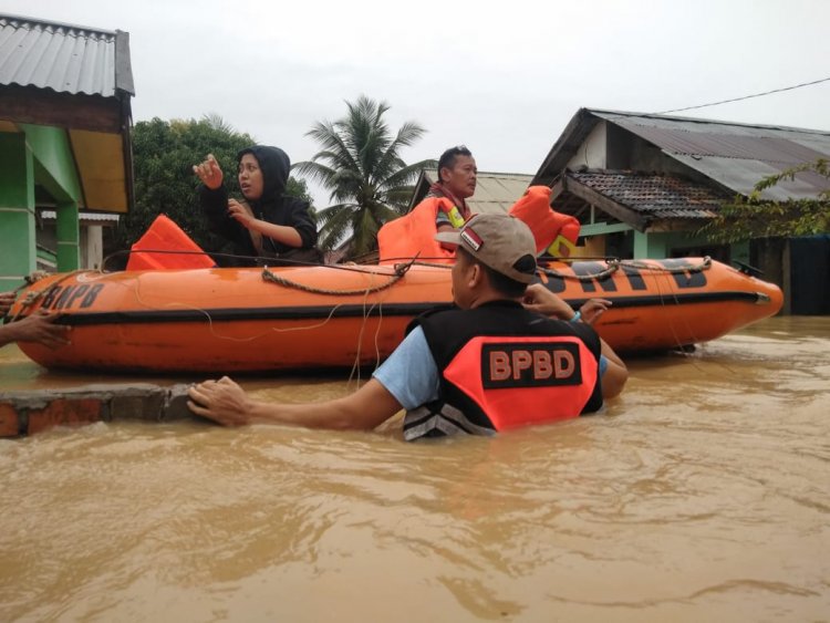 Hujan Deras Semalaman, Ratusan Rumah Warga di Jaluko Terendam Banjir