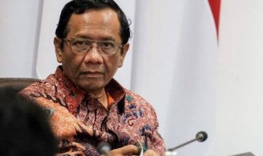 Chat Mesum HRS & Firza Kasusnya Dibuka Lagi, Mahfud: Kita Tunggu Proses di Polisi