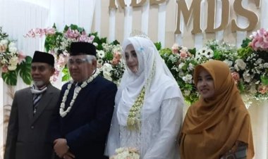 Kisah Cinta Din Syamsuddin dengan Cucu Pendiri Ponpes Gontor Hingga Pelaminan