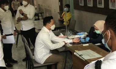 Michael Yukinobu Defretes Penuhi Panggilan Polda Metro Jaya