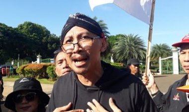 Diperiksa Berjam-jam oleh Bareskrim, Begini Jawaban Abu Janda soal "Tweet"-nya