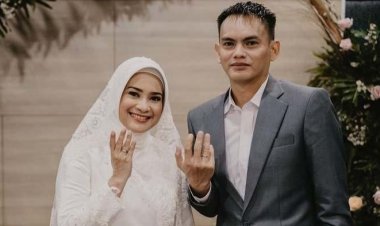 Ikke Nurjanah Lepas Status Jandanya, Dia Sosok Sang Suami Baru