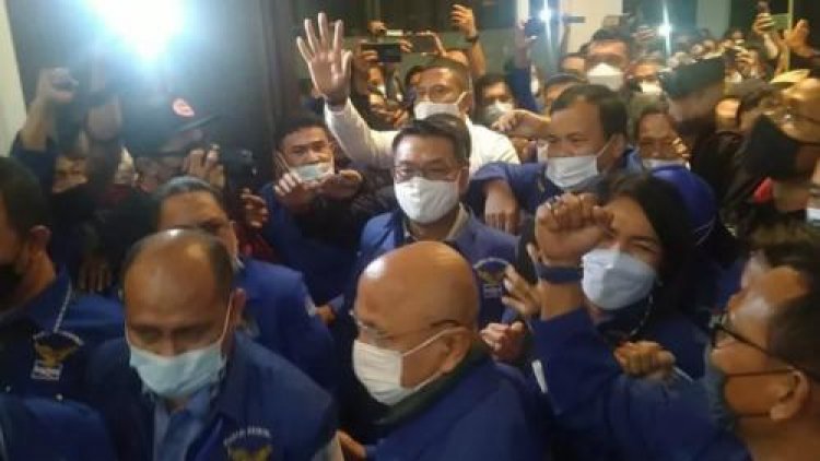 KLB "Kudeta" Partai Politik Pertama di Indonesia Dilakukan Pejabat Negara