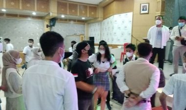 Gelar Pesta hingga Tengah Malam, Acara Perpisahan SMA N 1 Tanjab Barat Dibubarkan Polisi