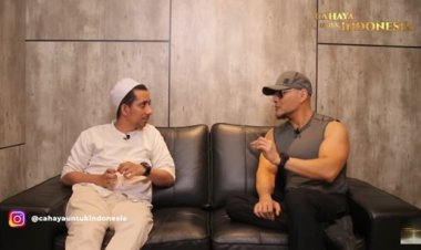 Jadi Mualaf, Deddy Corbuzier Sebut Pesan Syaikh Ali Jaber: Jangan Belajar Islam dari Seorang Guru, Belajar Islam dari Islam....