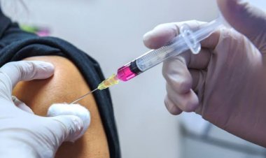 Duh! Pria Ini Disuntik Dua Jenis Vaksin Covid-19....