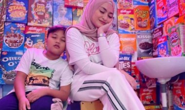 Tingkah Ferdinan Sule Saat Sambut Nathalie Holscer yang Kembali ke Rumah