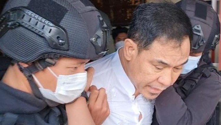 Munarman Eks Petinggi FPI Ditangkap Densus 88 di Tangsel