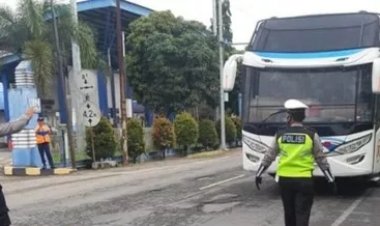 Gegara Mudik Lebaran Dilarang, Ribuan Angkutan Umum di Aceh Digudangkan