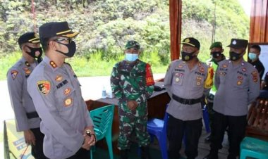 Cek Posko Penyekatan, Kapolres Kerinci Tegaskan Penumpang Wajib Cek Suhu dan Surat Tes Rapid Antigen