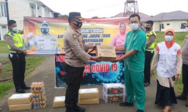 Tinjau RSUD dan Bagi Masker di Lokasi Wisata, Kapolres Tanjabtim: Kami Minta Hindari Kerumunan!