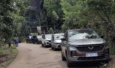 Jadi Miliarder, Warga Desa Kale Komara Diserbu Marketing Diler: Kayak Ini Bisa 5 Brosur Mobil Saya Terima