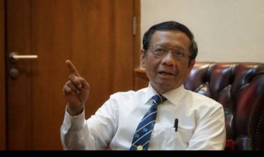 Diperiksa KPK, Novel ke Mahfud: 'Kalau Semua Pemimpin Bangsa Seperti Bapak, Beres Negara Ini'